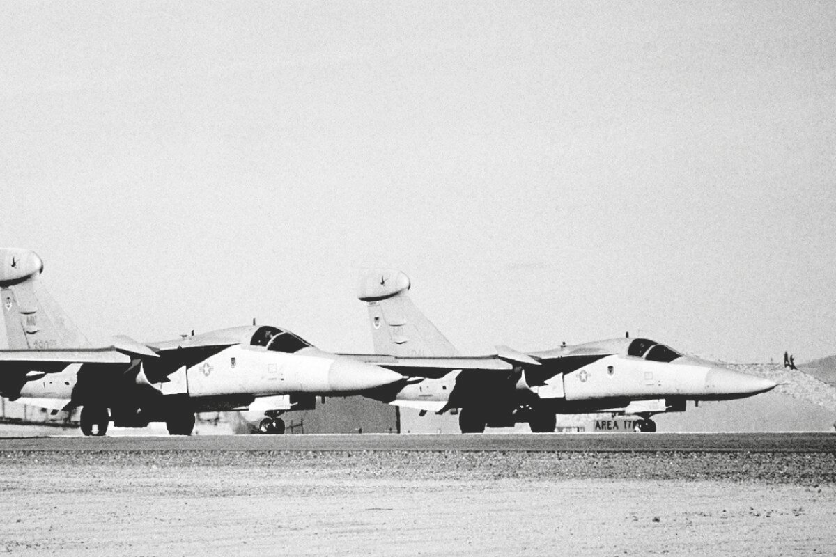 Aviones a punto de despegar
