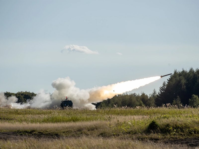 Canadá adquiere sistemas HIMARS