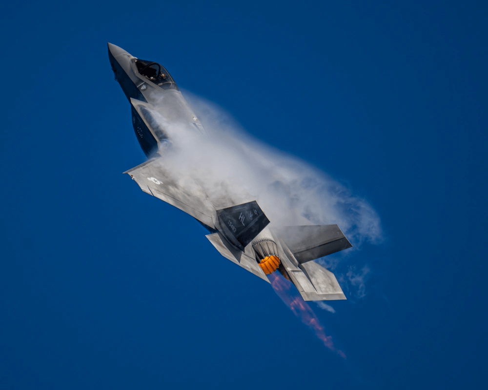 Italia anuncia primera escuela de entrenamiento de F-35 en Europa