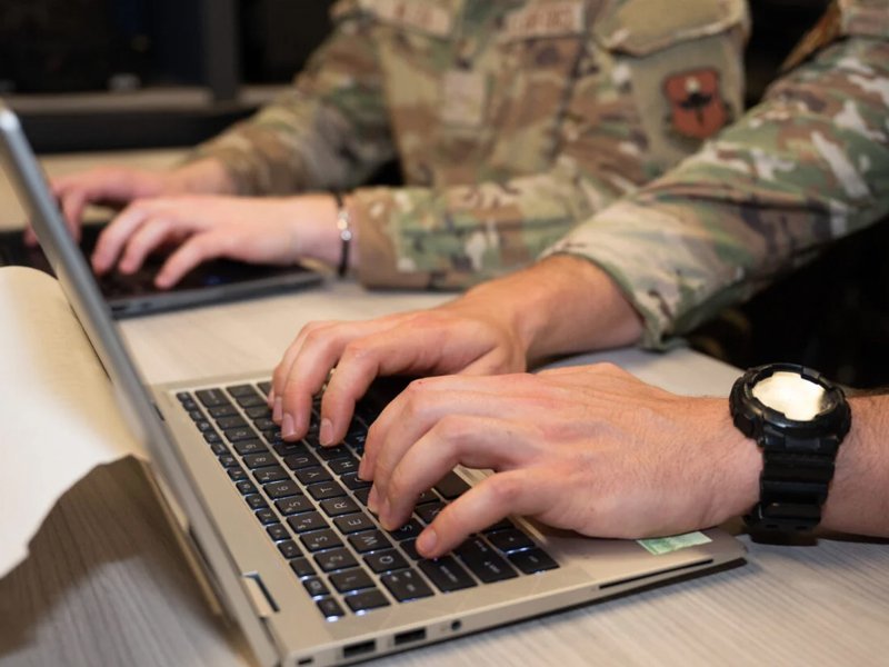 USAF adquiere software desarrollado en parte por IA