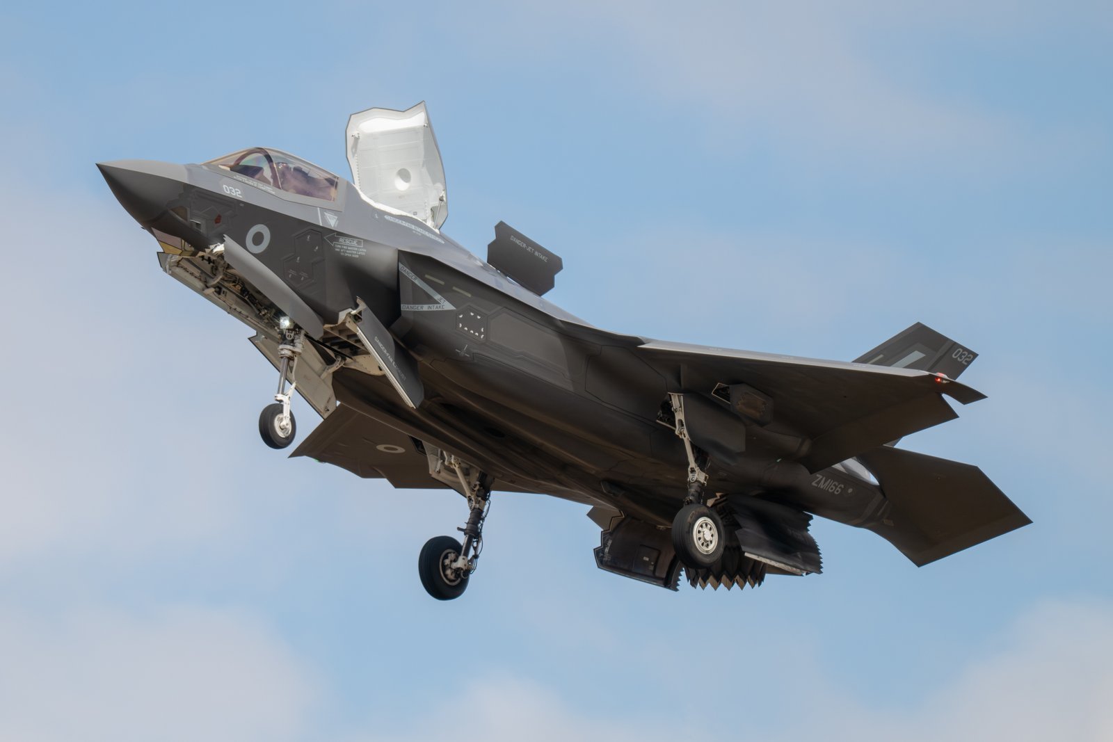 Reino Unido completa la recepción del primer lote de aviones F-35B