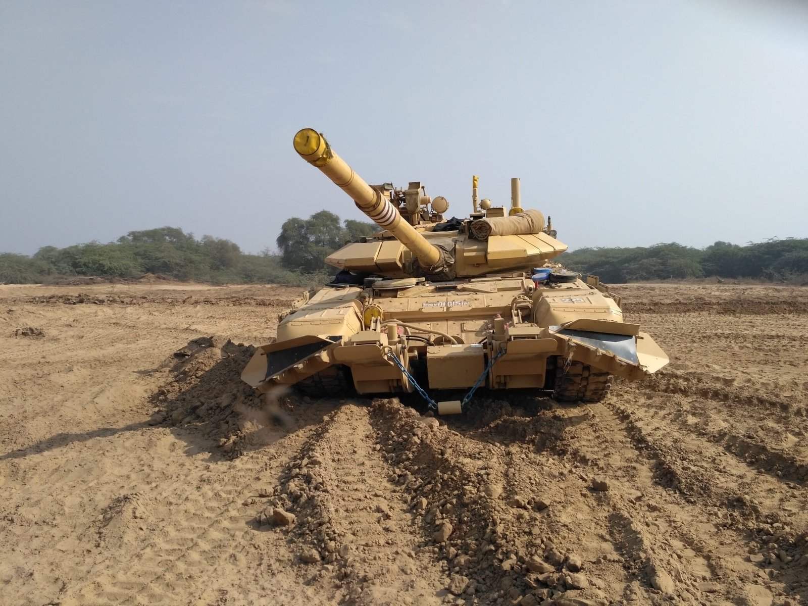 India adquiere sistemas de desminado
