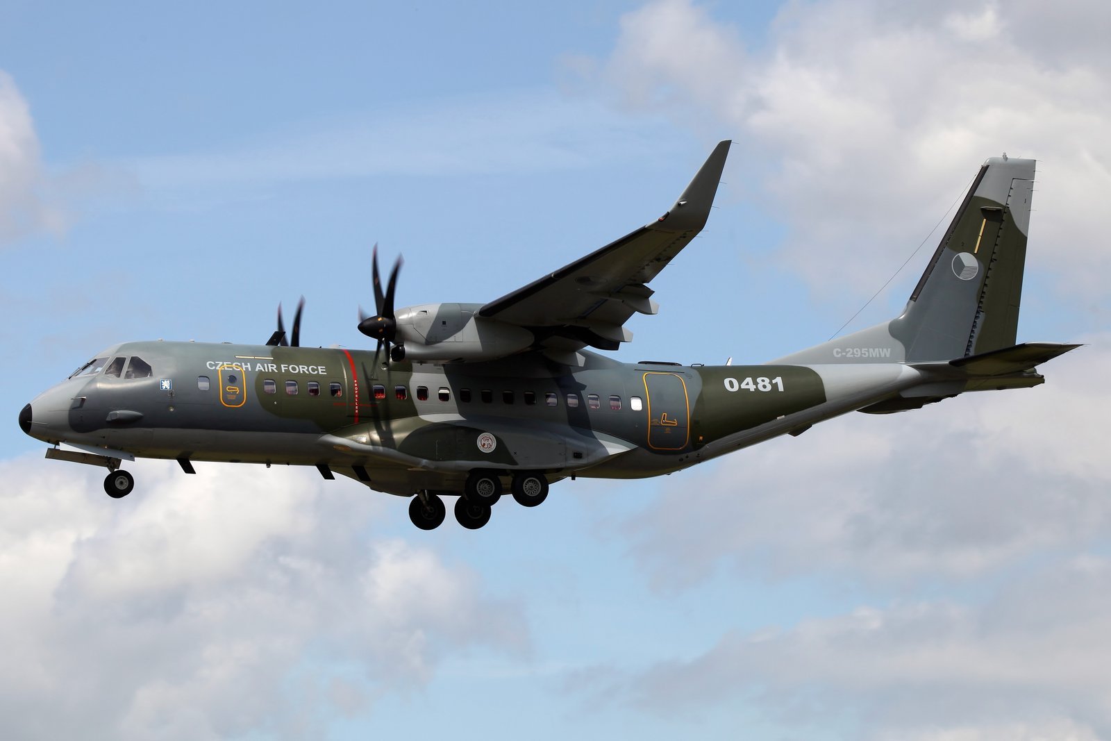 La Real Fuerza Aérea de Brunéi finaliza recepción de flota Airbus