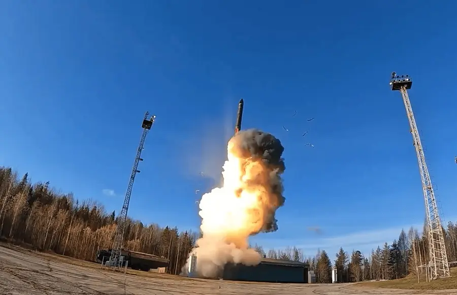 Rusia y Bielorrusia ejecutan ejercicio estratégico nuclear
